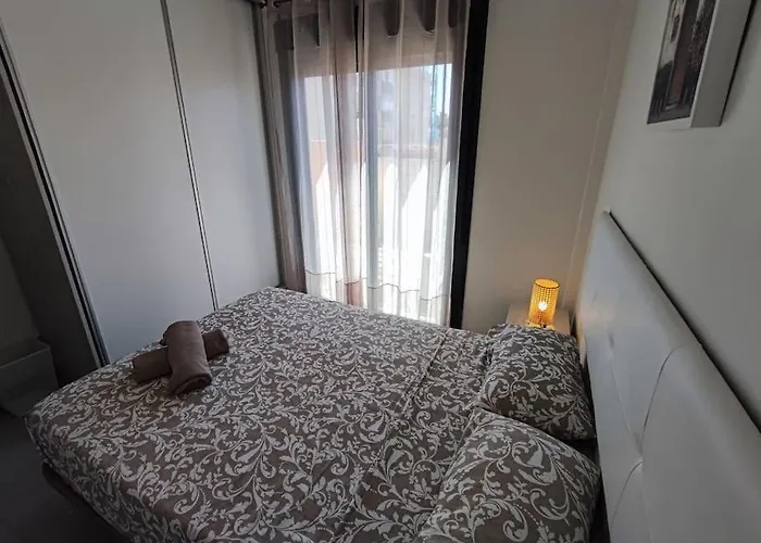 Piso Completo-parking Gratuito Apartamento