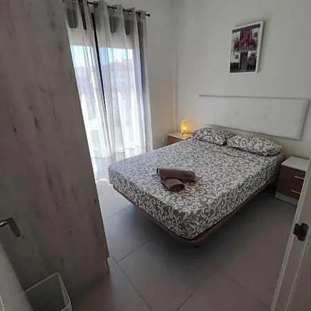 Piso Completo-parking Gratuito Apartment *